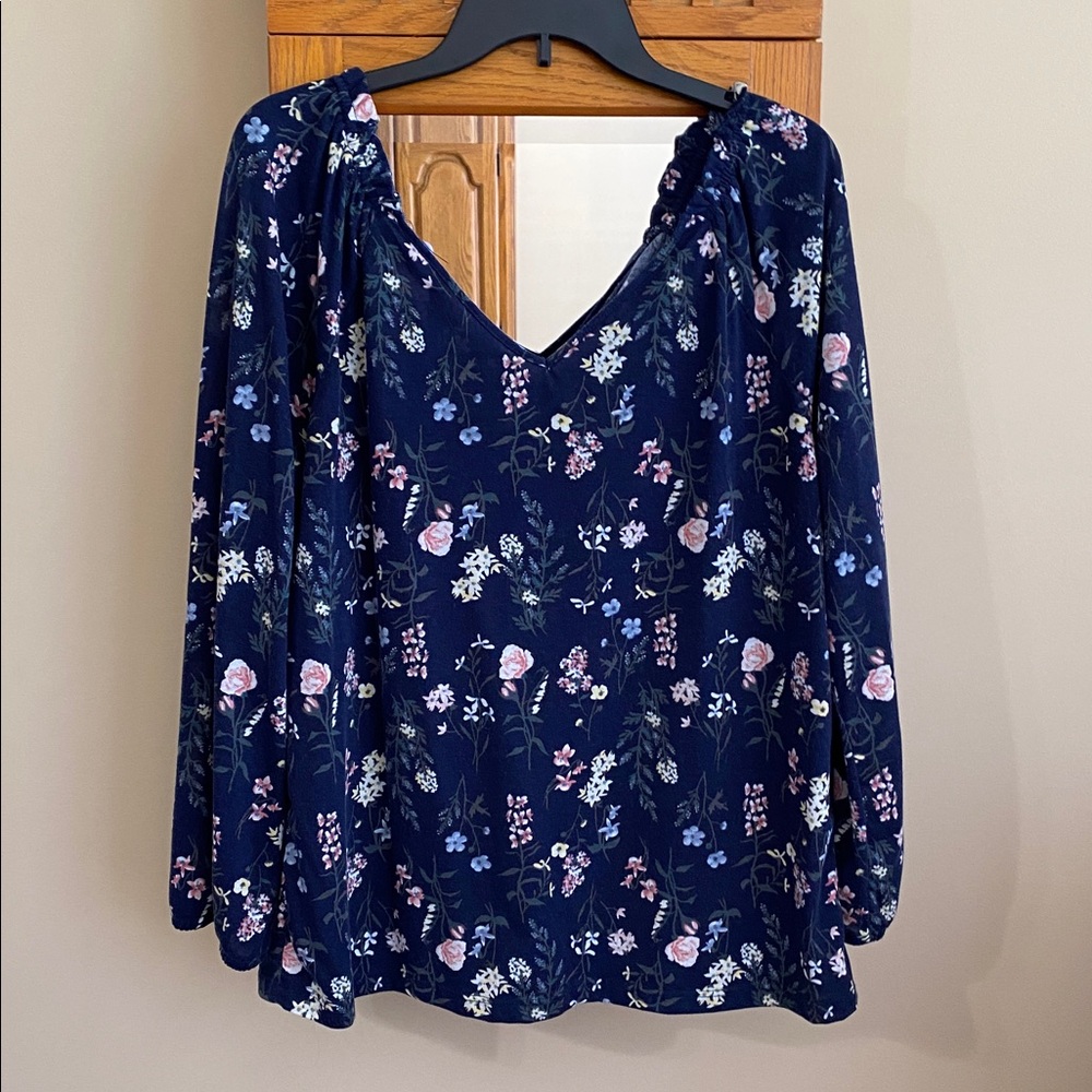 Massini Floral Blouse - Navy and Pink